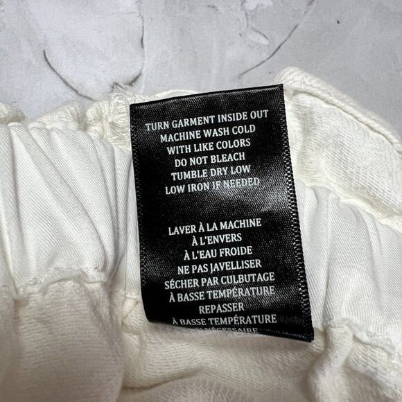 NWT BLANK NYC Twill Paperbag Shorts SIZE M Far Away White High Rise Belted NEW - Picture 13 of 13